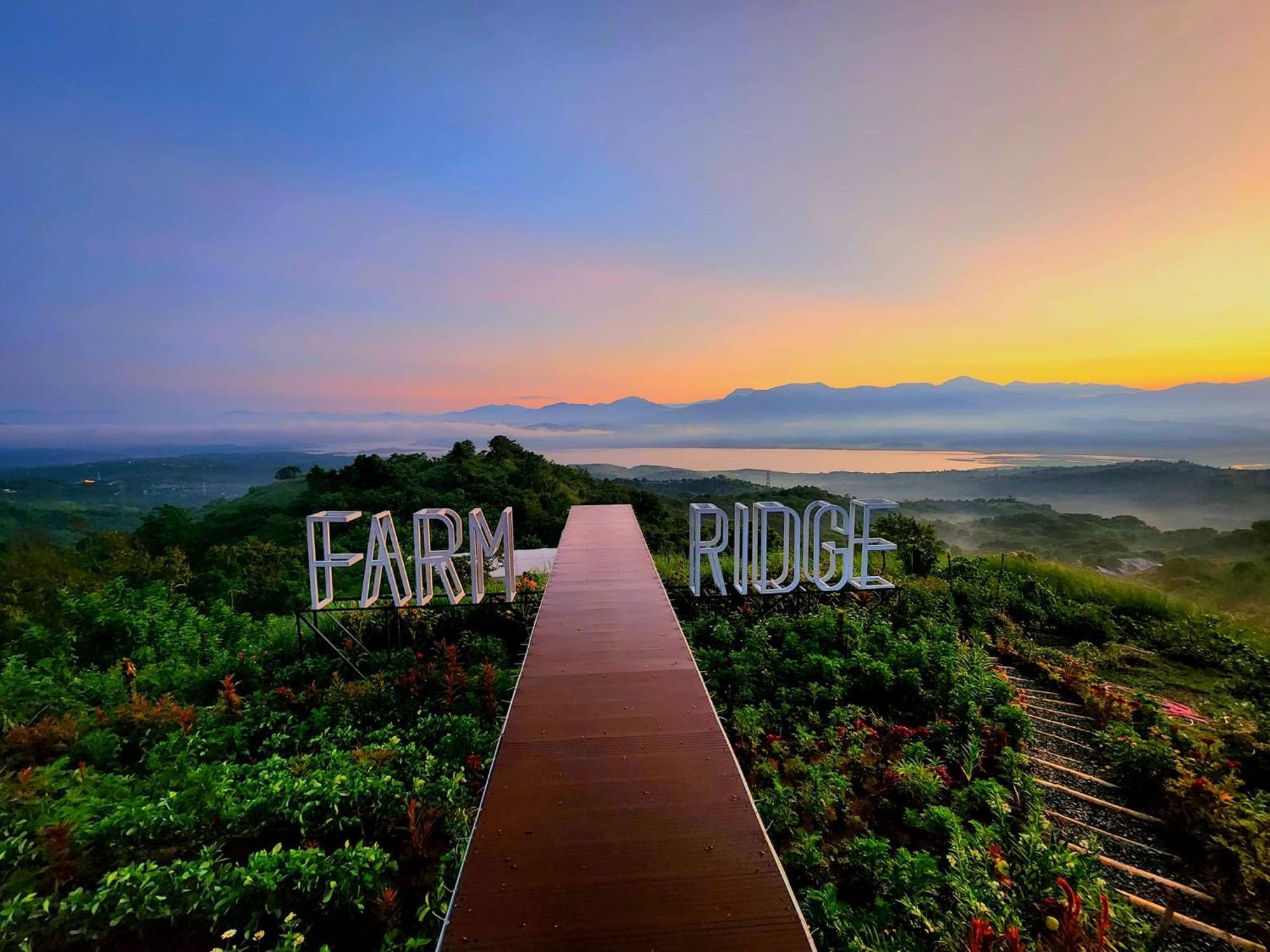 Farm Ridge By Desmond Farm Sampaloc (Central Luzon) Exterior foto